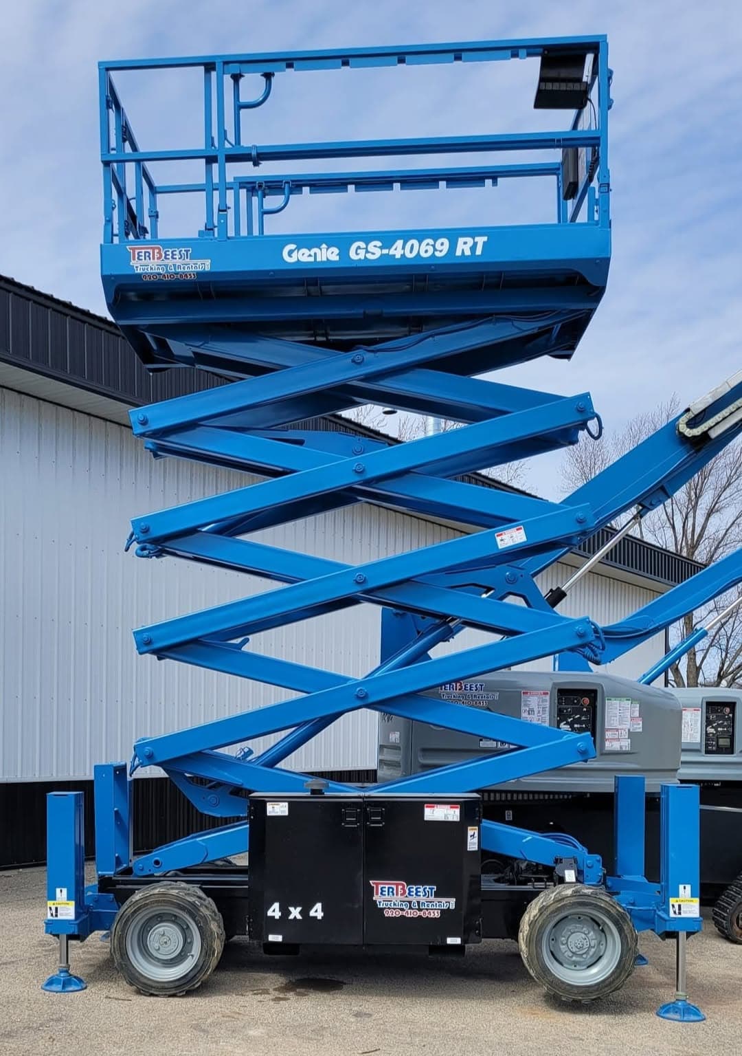 TerBeest outdoor scissor lift